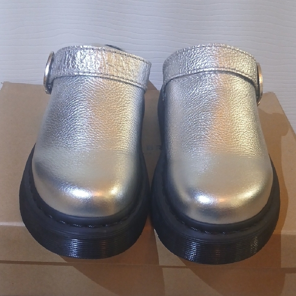 Dr. Martens "Laketen" Silver Metallic Mules NWOT - M6/W7 - Picture 2 of 9